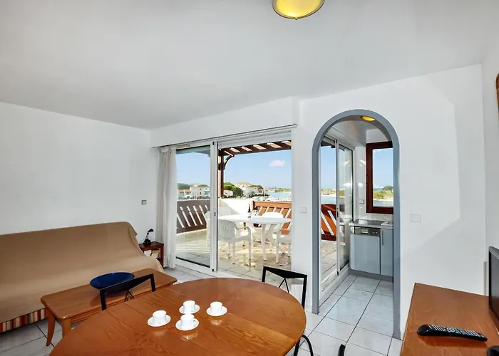 アパート In Saint-cyprien サン・シプリアン